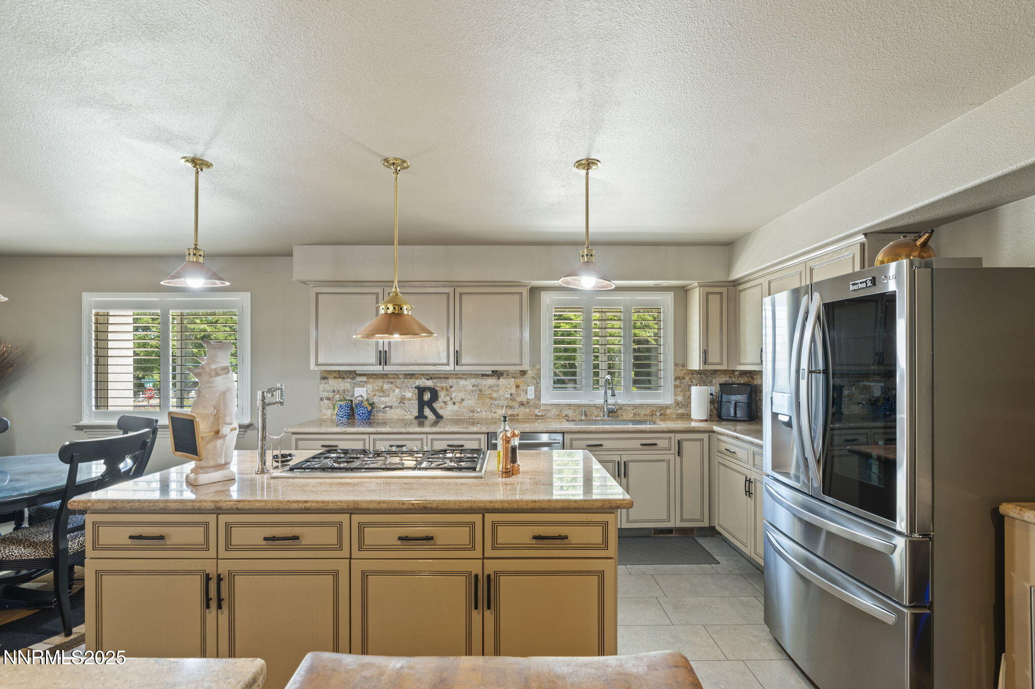 18-web-or-mls-DSC00565