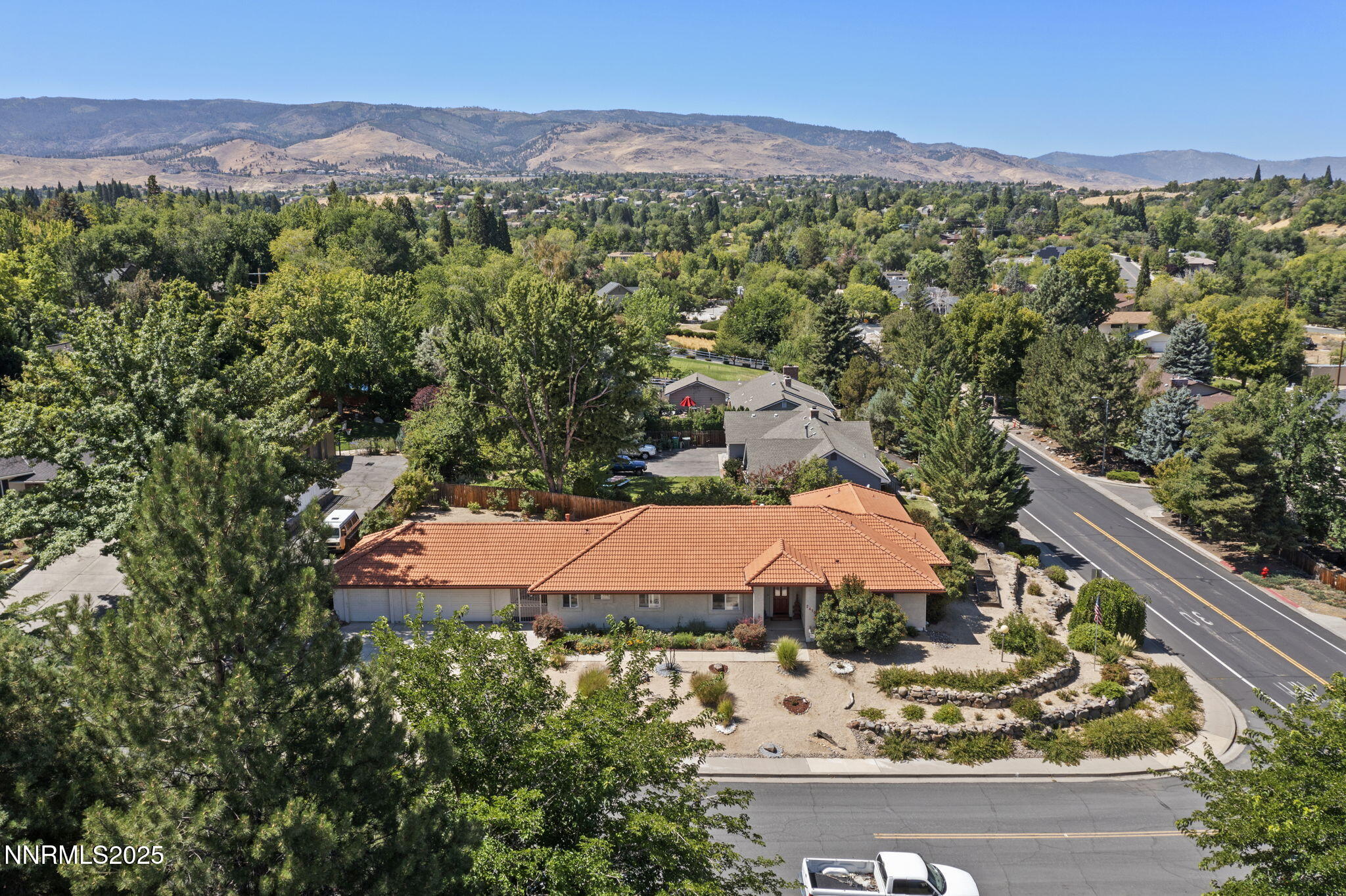 3-web-or-mls-DJI_0459