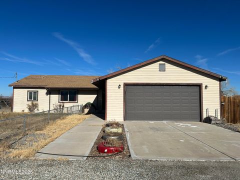 2 Pinehurst Court, Yerington, NV 89447 - #: 260000550