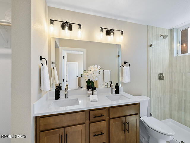 21-web-or-mls-18 on Lakeside 3 bed-22