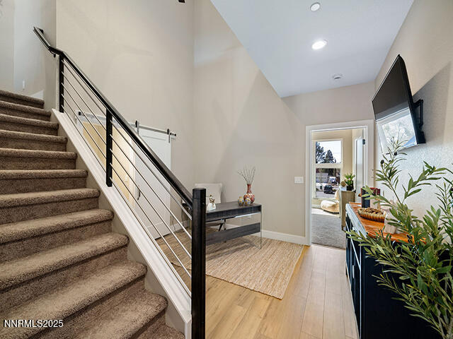 16-web-or-mls-18 on Lakeside 3 bed-17