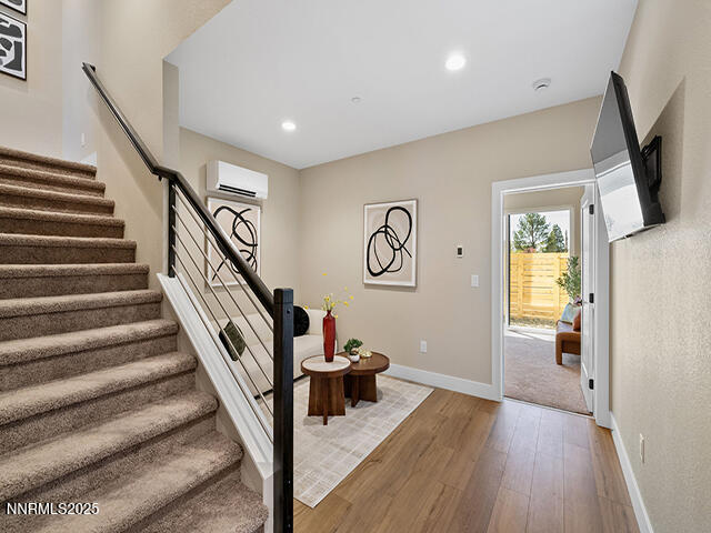 38-web-or-mls-18 on Lakeside 3 bed