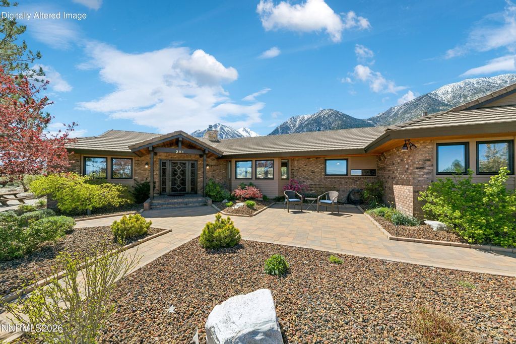 Photo of 281 Shadow Mountain Circle, Gardnerville, NV 89460 (MLS # 260004011)