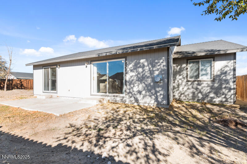 611 Annie Way backyard-4