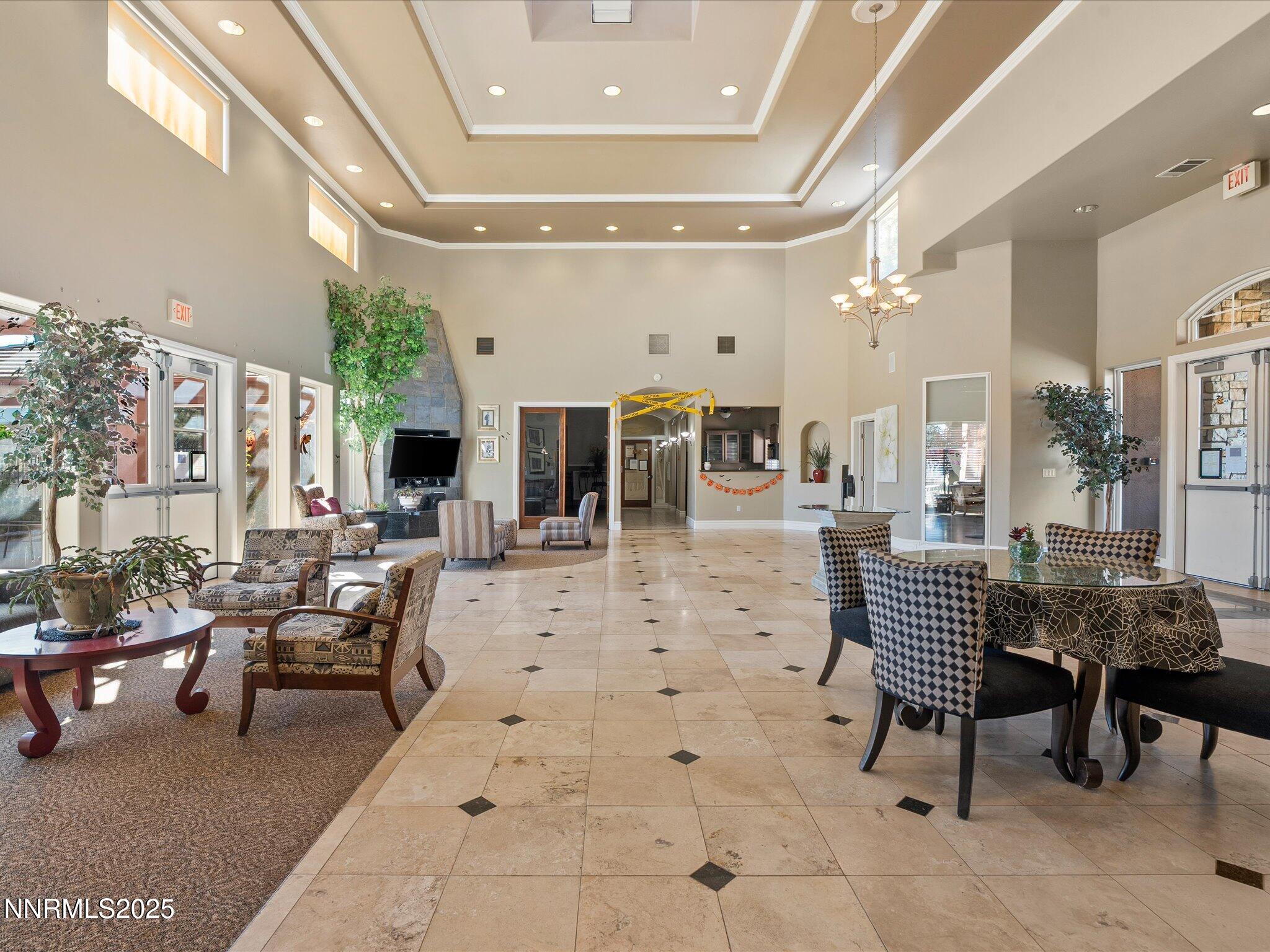 43-6850 Sharlands Ave-Unit L2066-142