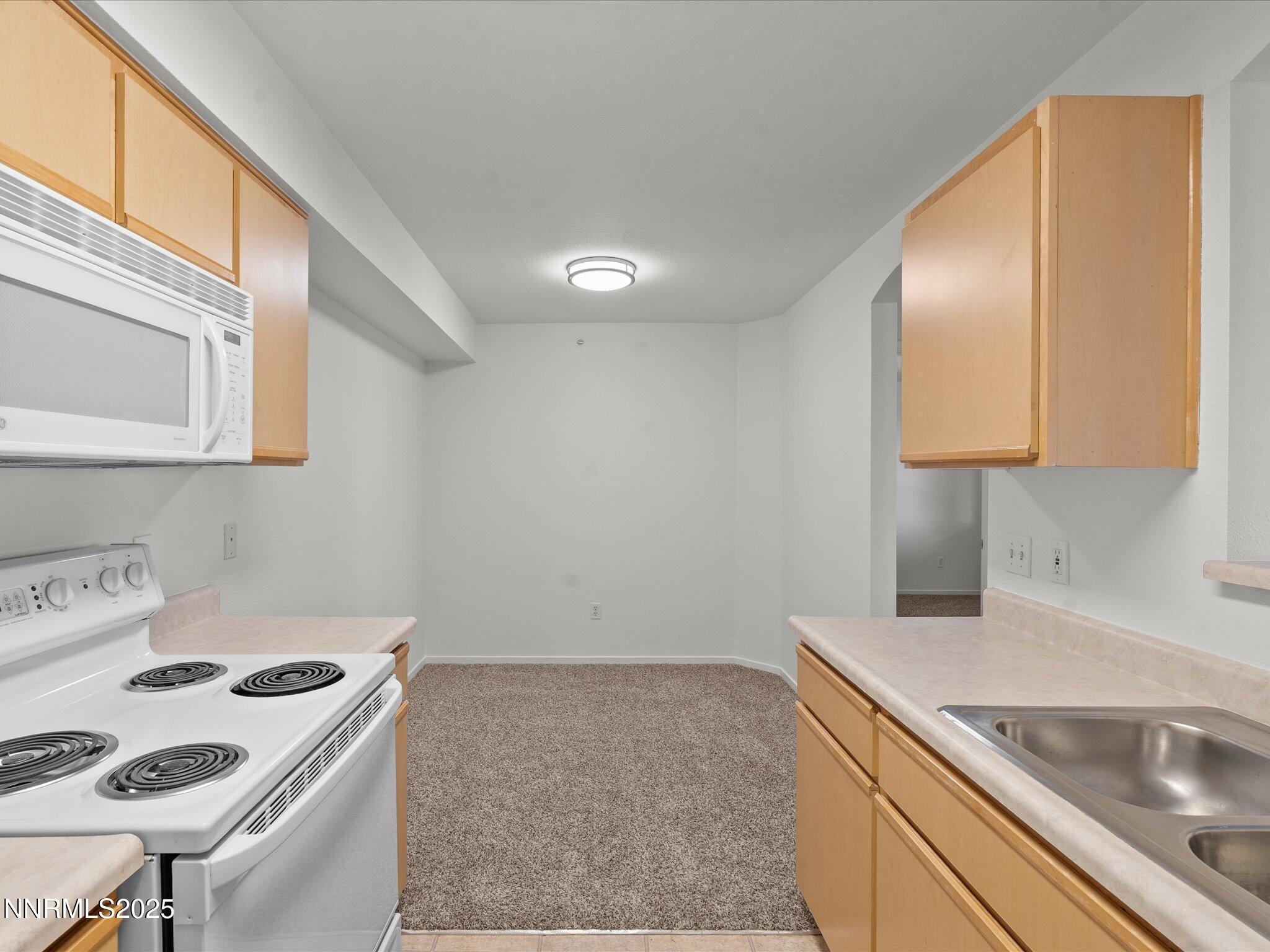 20-6850 Sharlands Ave-Unit L2066-119