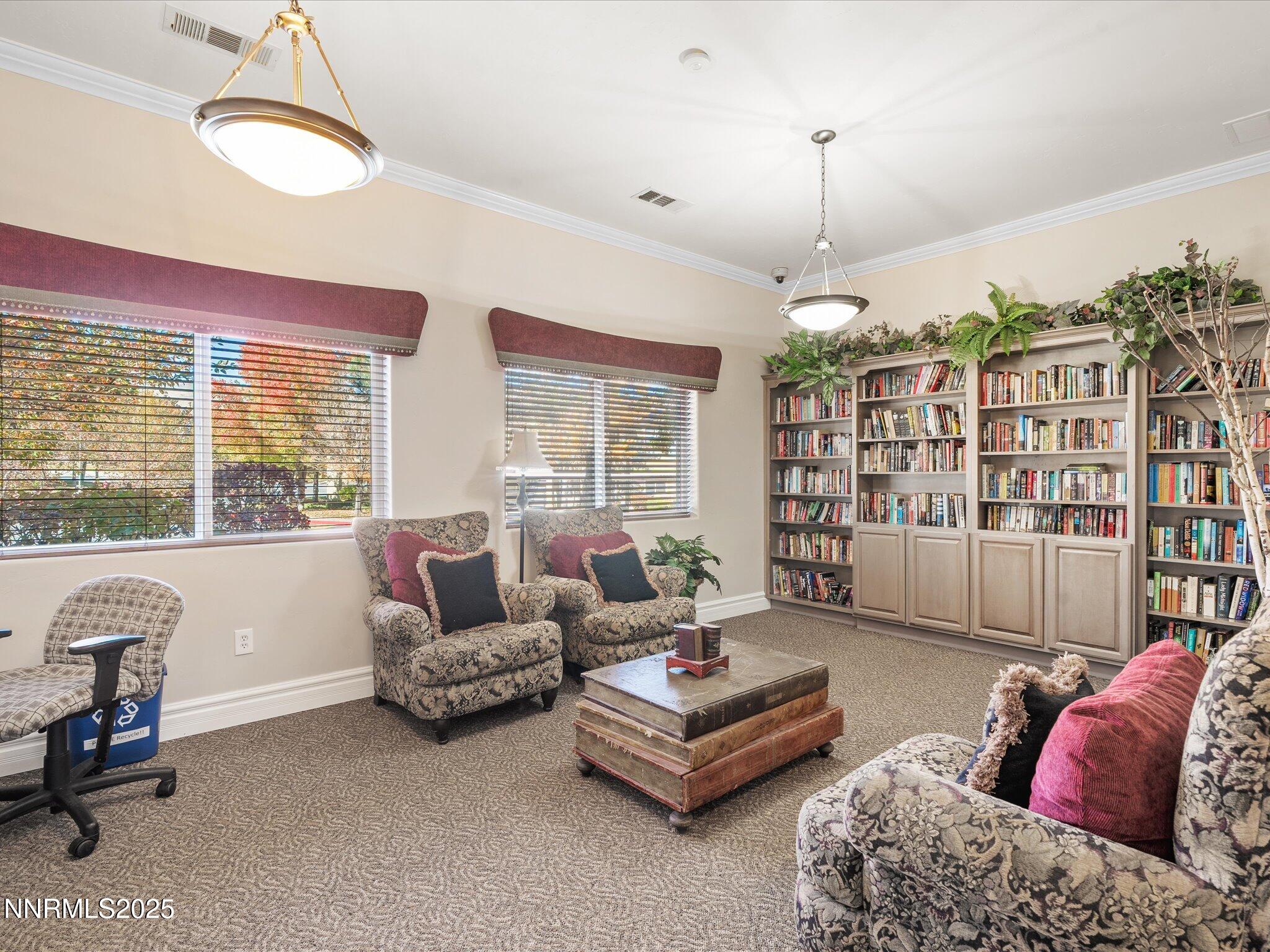 40-6850 Sharlands Ave-Unit L2066-139