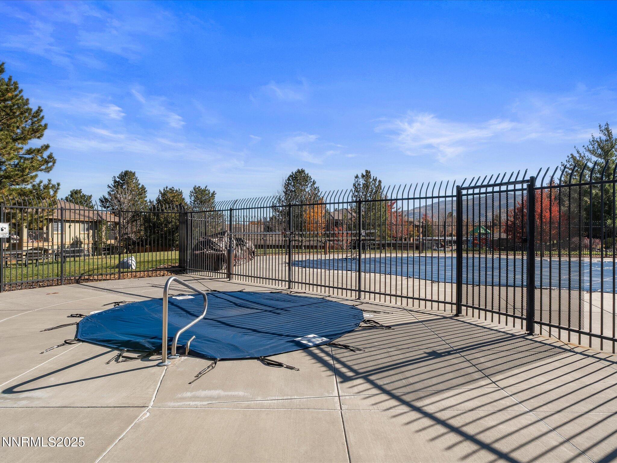 51-6850 Sharlands Ave-Unit L2066-150