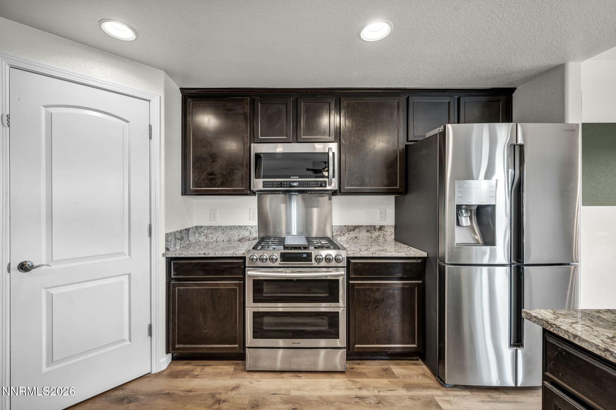 57-web-or-mls-2206-windrow-dr