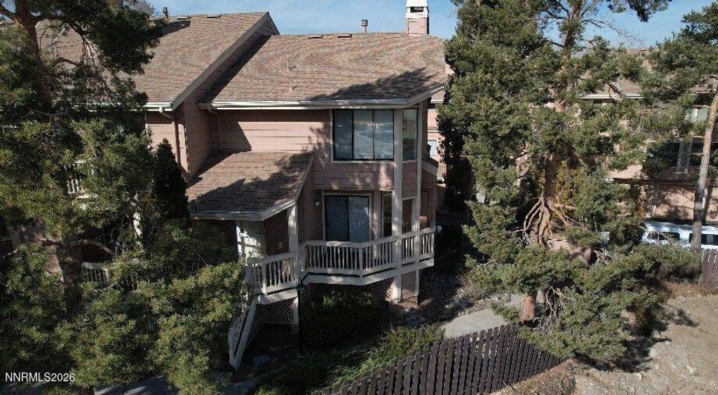 Photo of 2875 Idlewild Drive #APT 49, Reno, NV 89509 (MLS # 260001068)