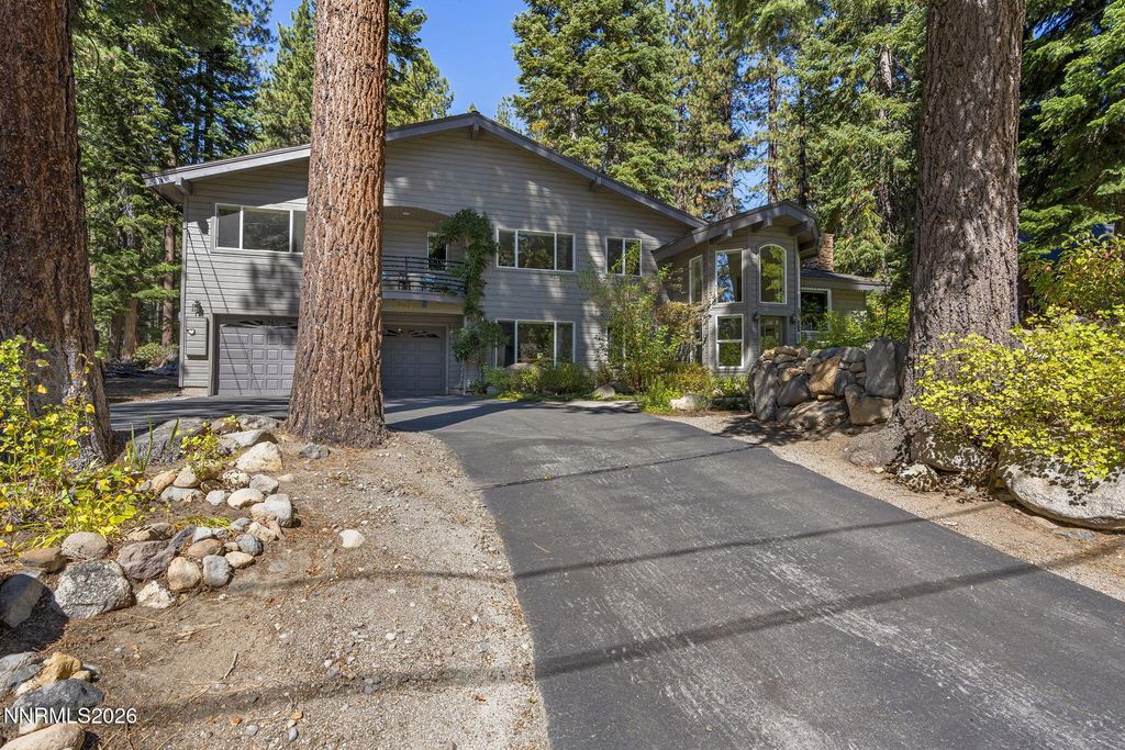 Photo of 567 N Dyer Circle, Incline Village, NV 89451 (MLS # 260003266)