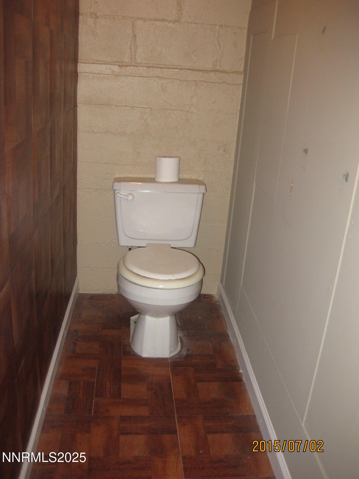 downstairs half bath 134 keystone