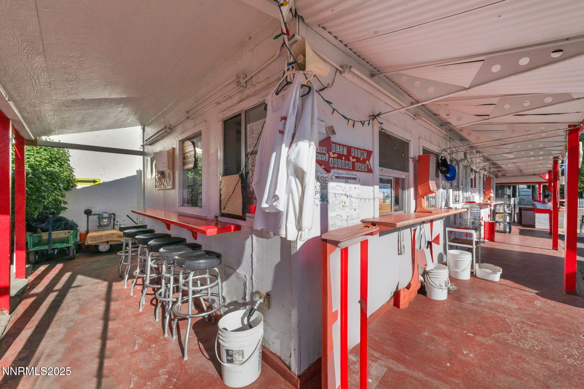 56-web-or-mls-198-main-st[1]