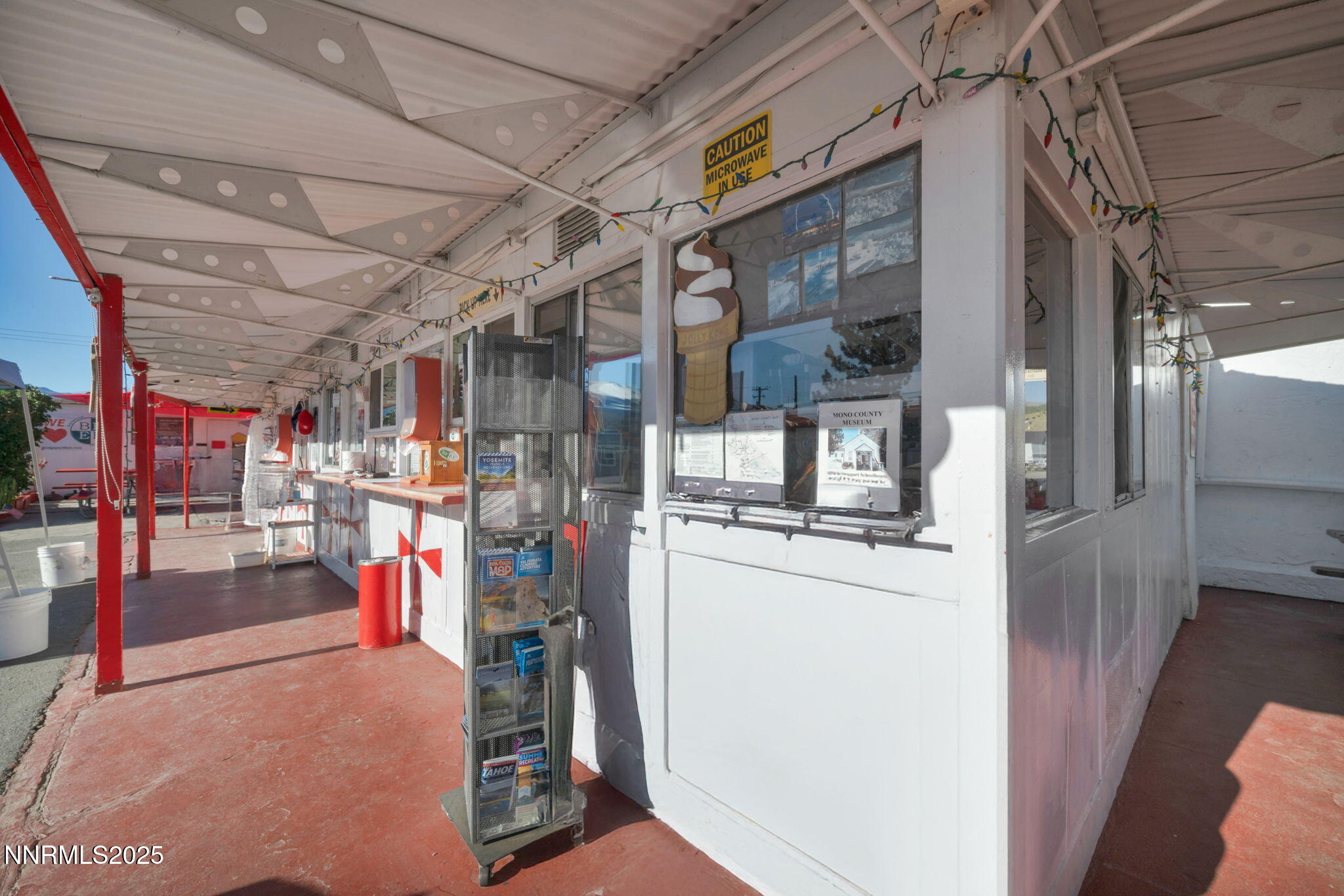 59-web-or-mls-198-main-st[1]