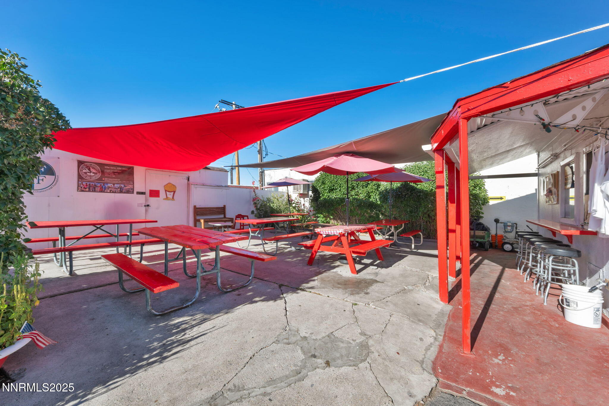 50-web-or-mls-198-main-st[1]