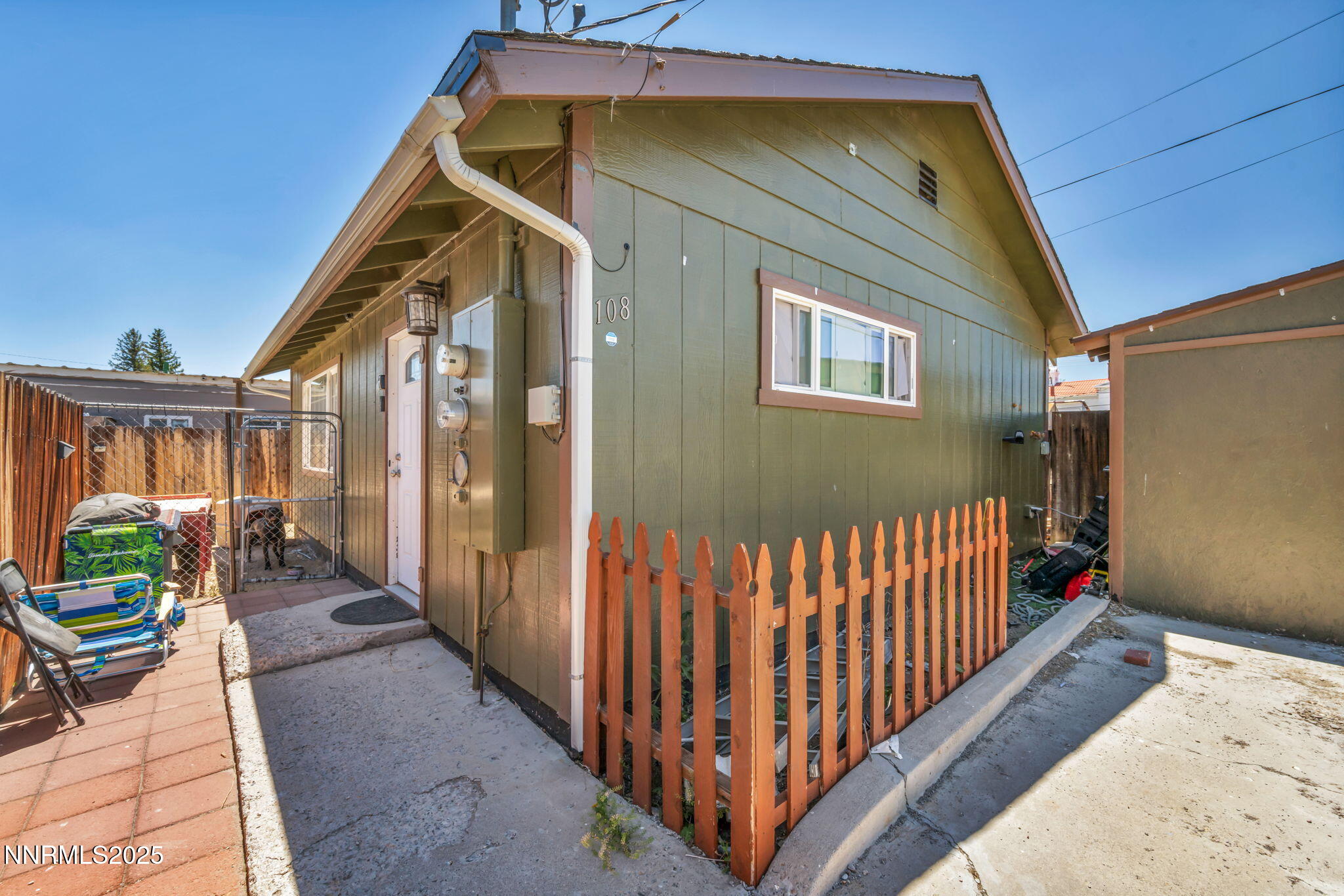 9-web-or-mls-198-main-st[1]