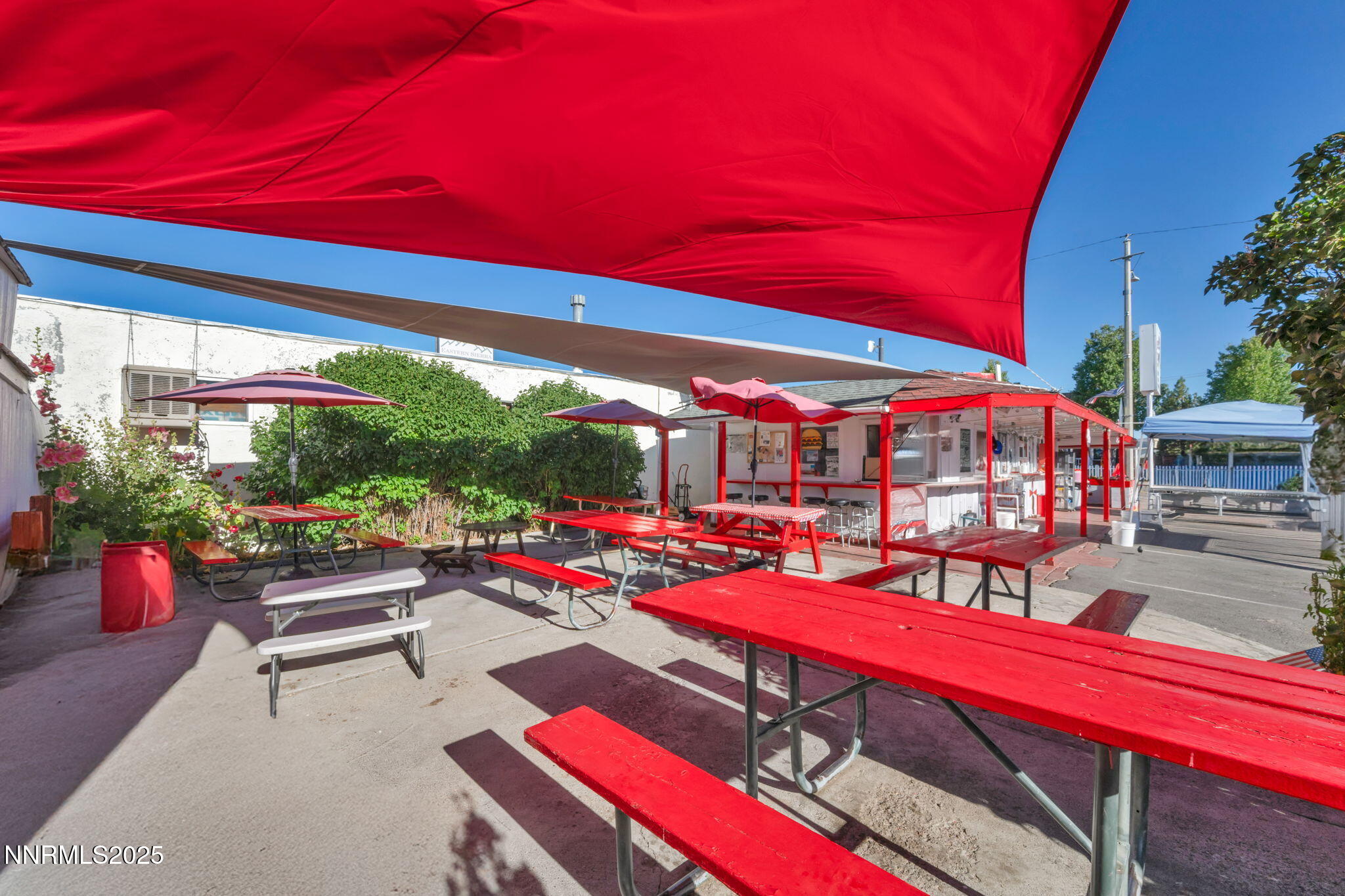 55-web-or-mls-198-main-st[1]