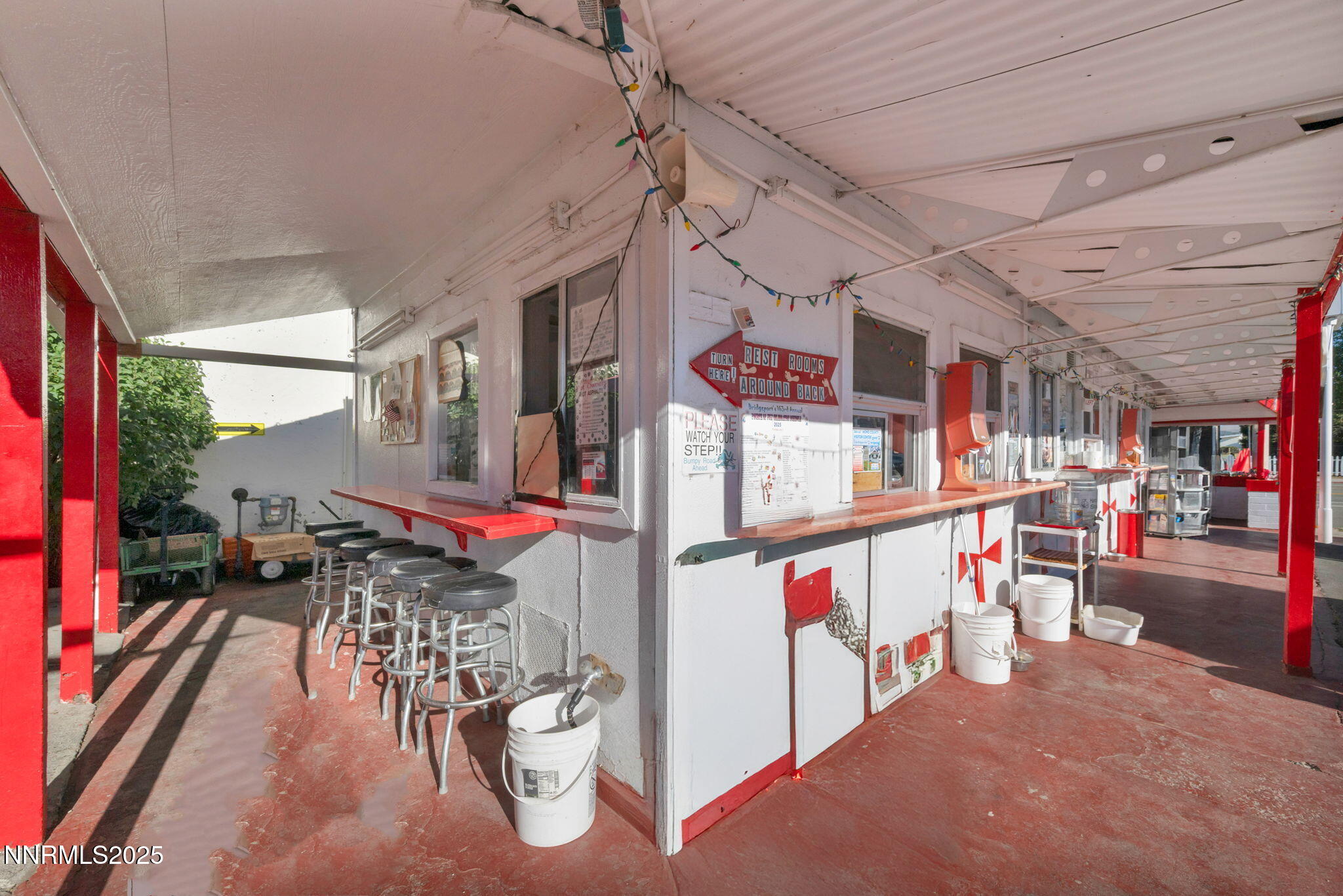 60-web-or-mls-198-main-st[1]