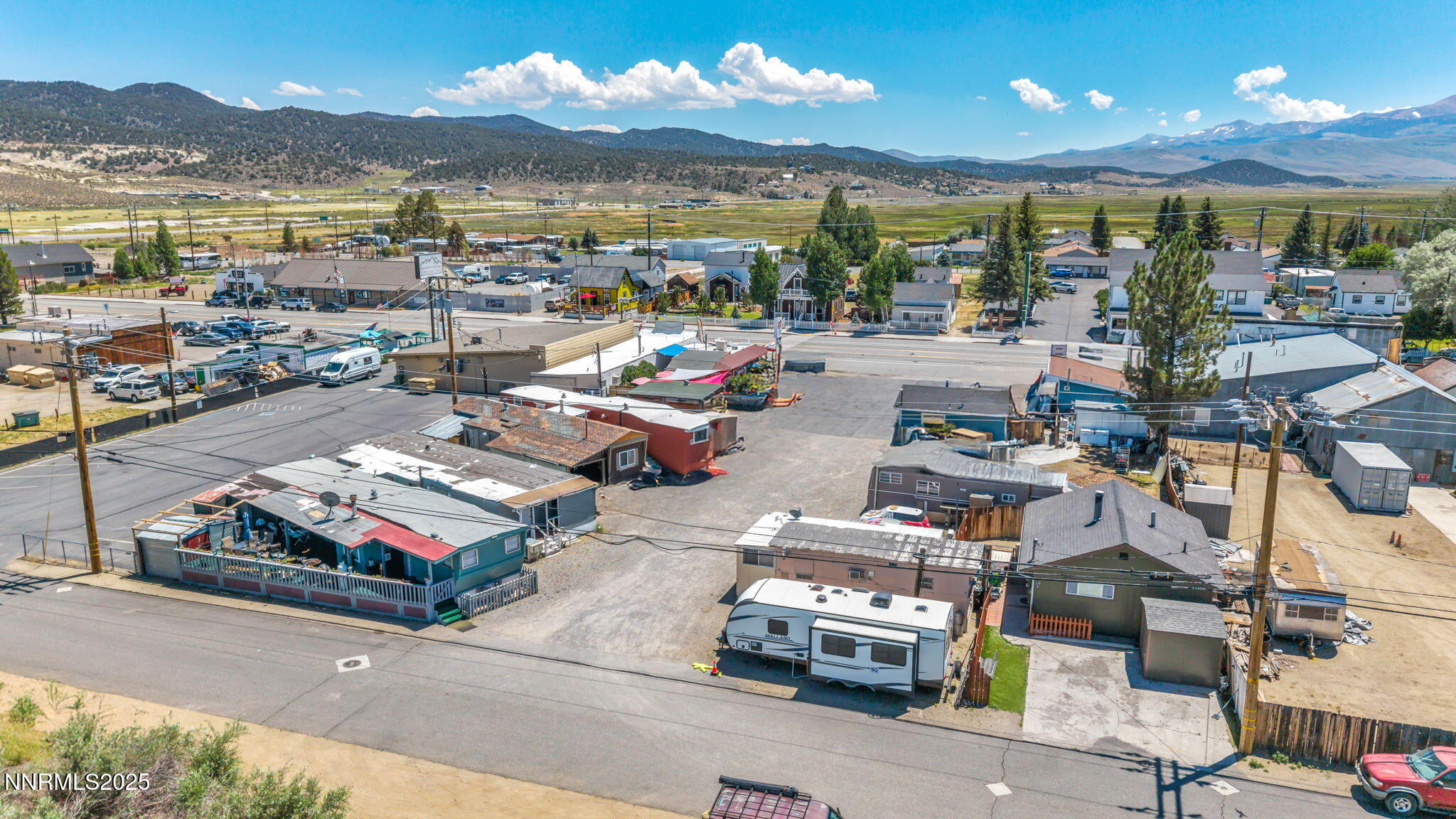 24-web-or-mls-198-main-st[1]