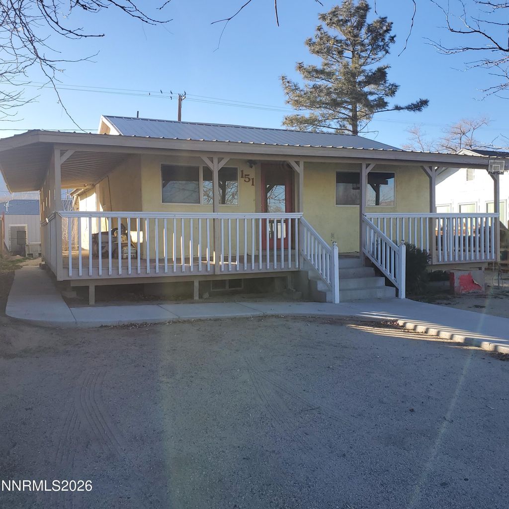 Photo of 151 D Street, Hawthorne, NV 89415 (MLS # 260001401)