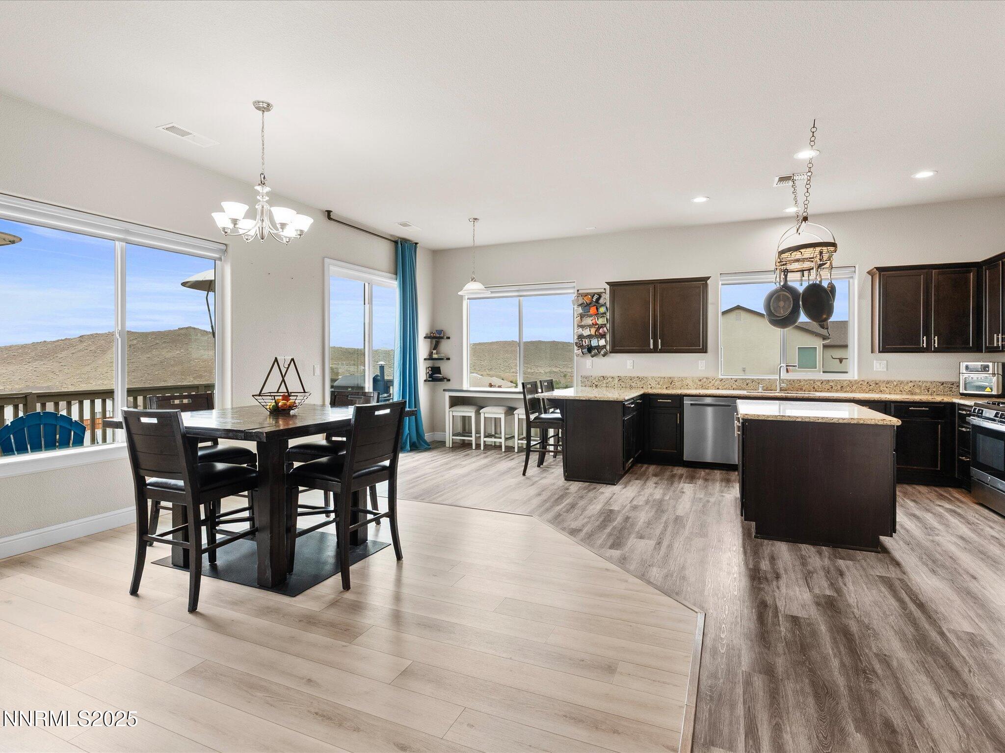 16-695 Cable Canyon Dr-115