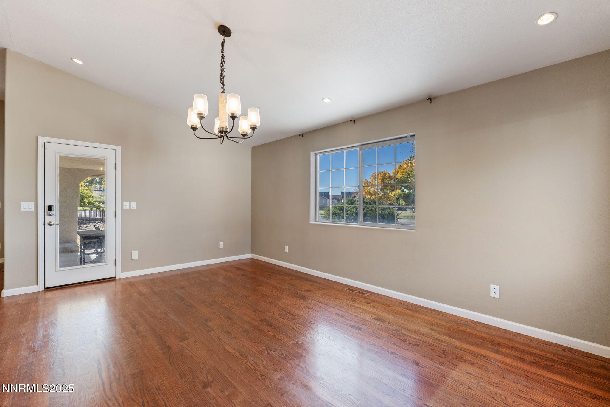 25-web-or-mls-DSC05759