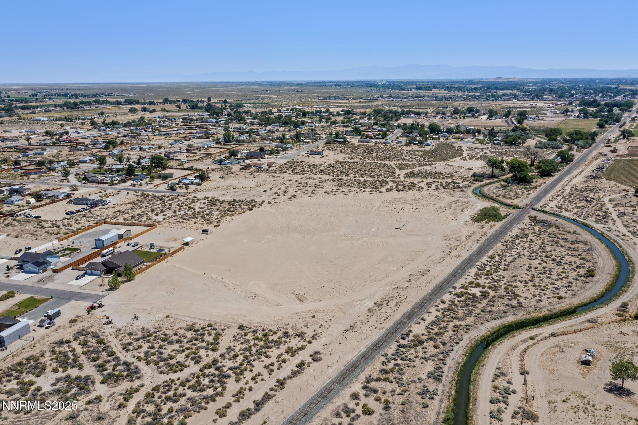 28-web-or-mls-DJI_0890