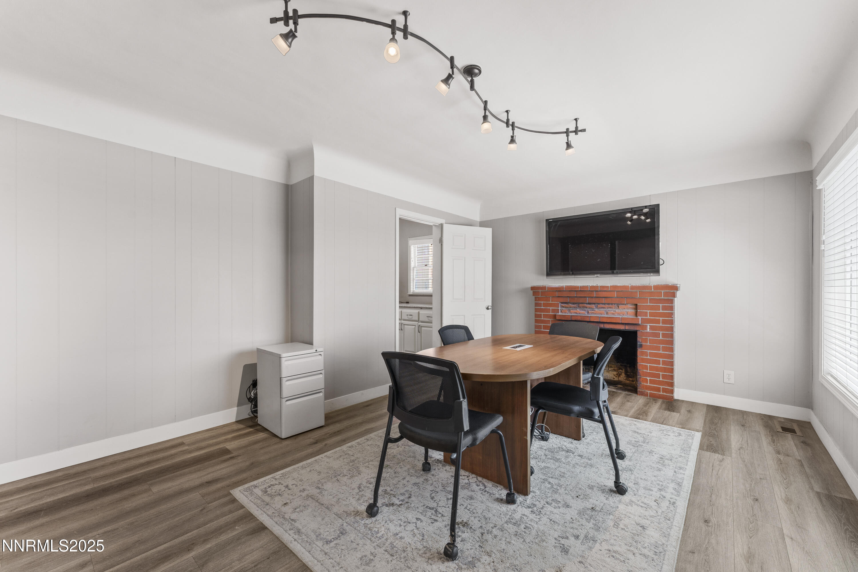 06-277 Vassar Street Reno NV 89502 (6 of