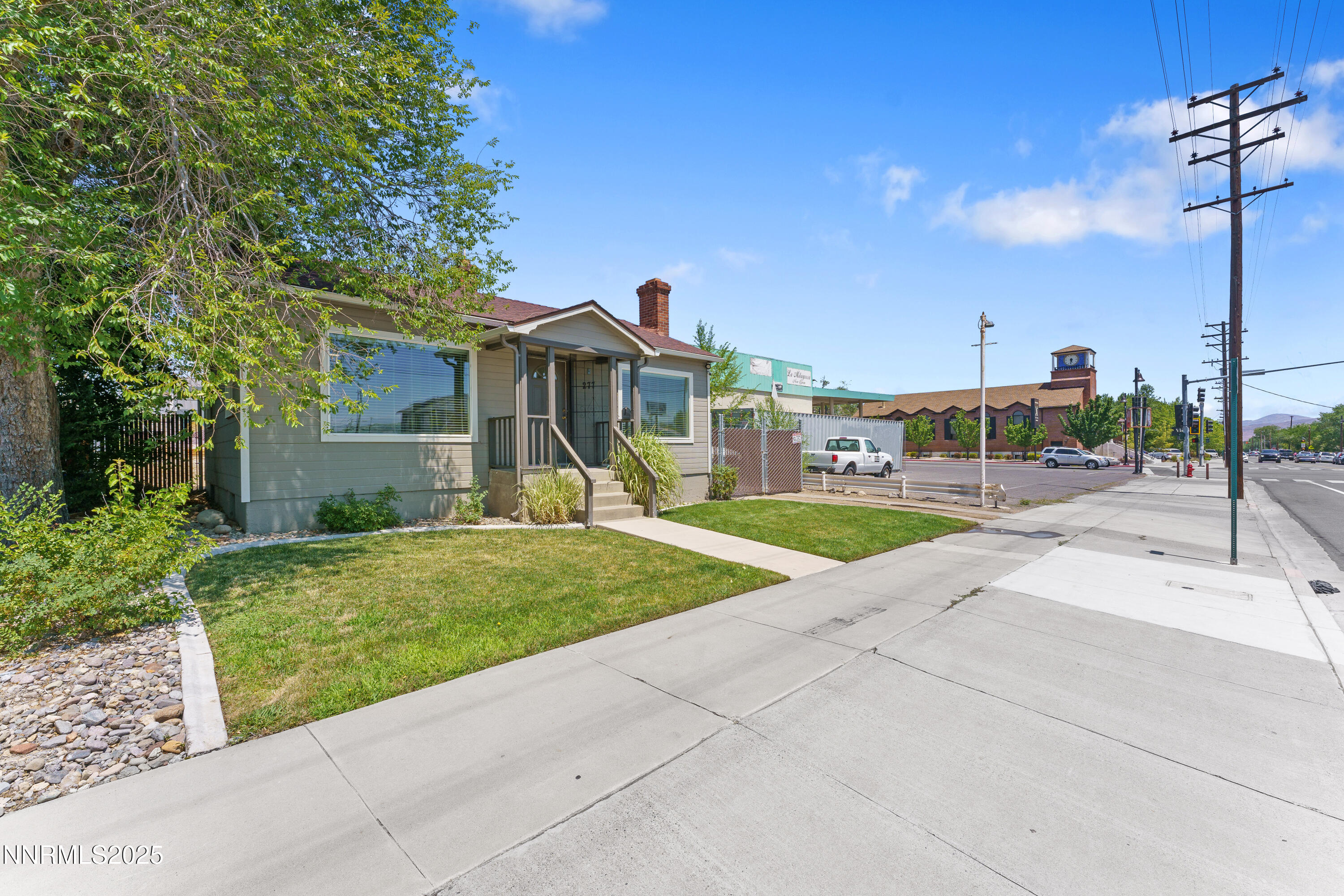 01-277 Vassar Street Reno NV 89502 (1 of