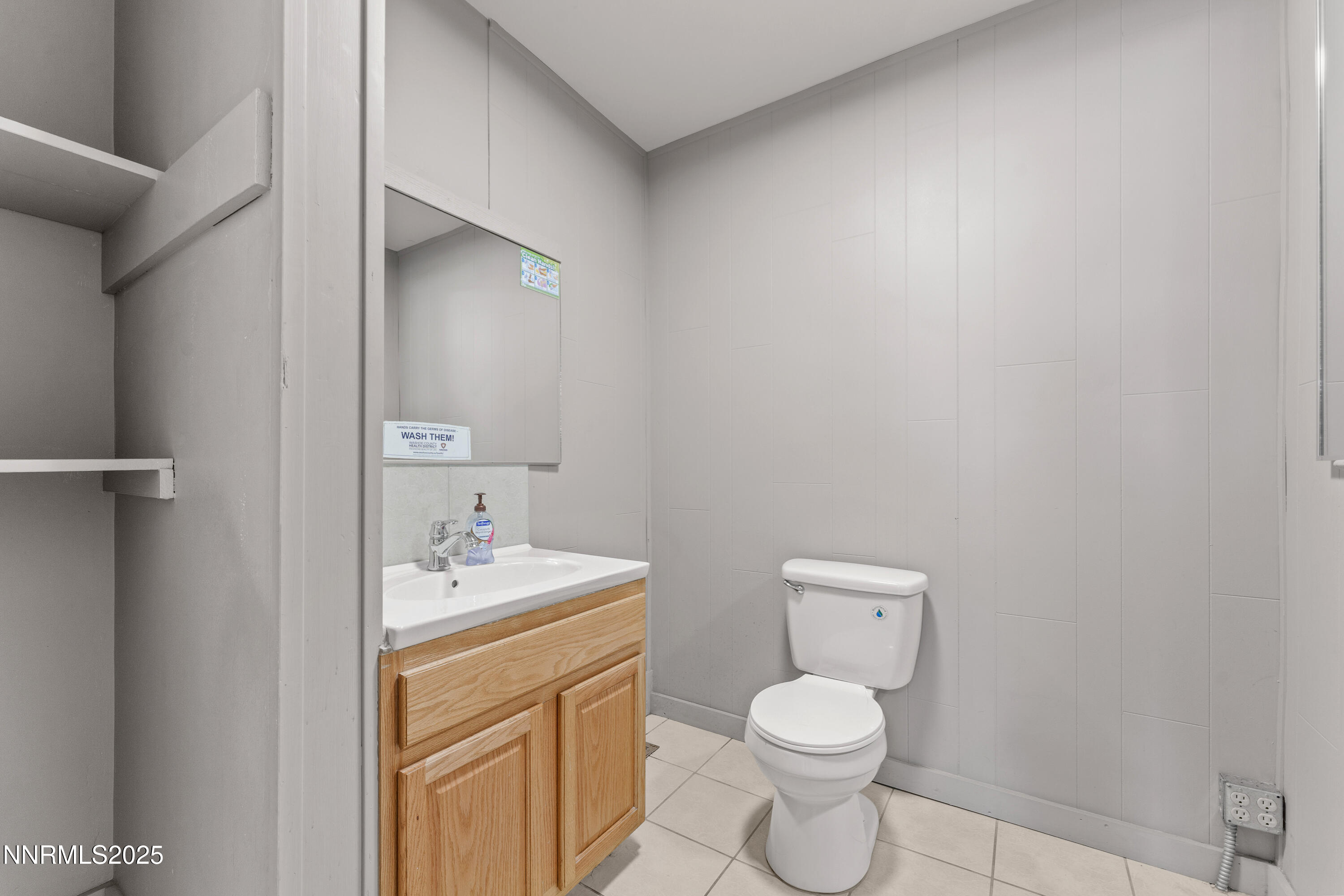 22-277 Vassar Street Reno NV 89502 (22 o