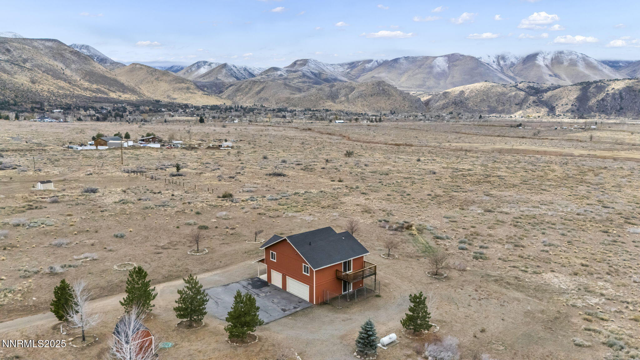 26-web-or-mls-879-east-side-ln