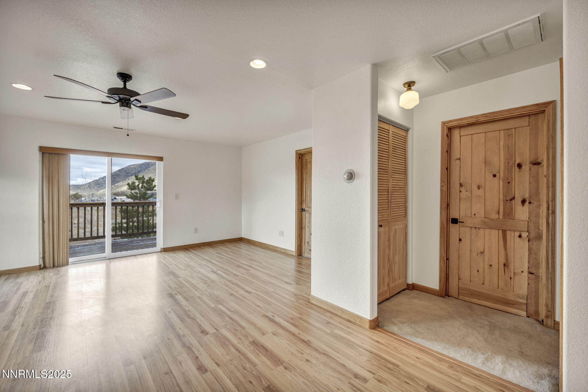 36-web-or-mls-879-east-side-ln