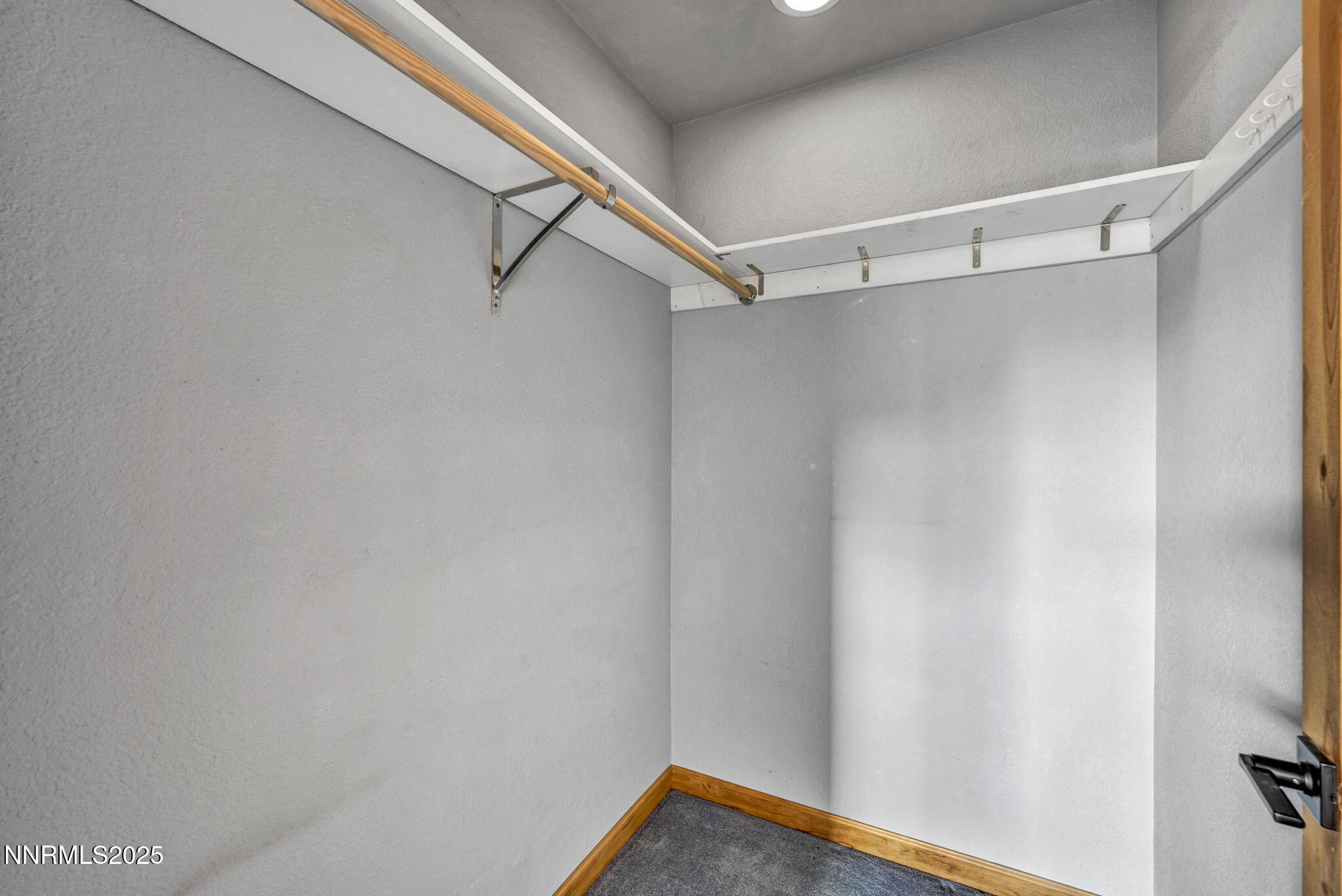 57-web-or-mls-879-east-side-ln