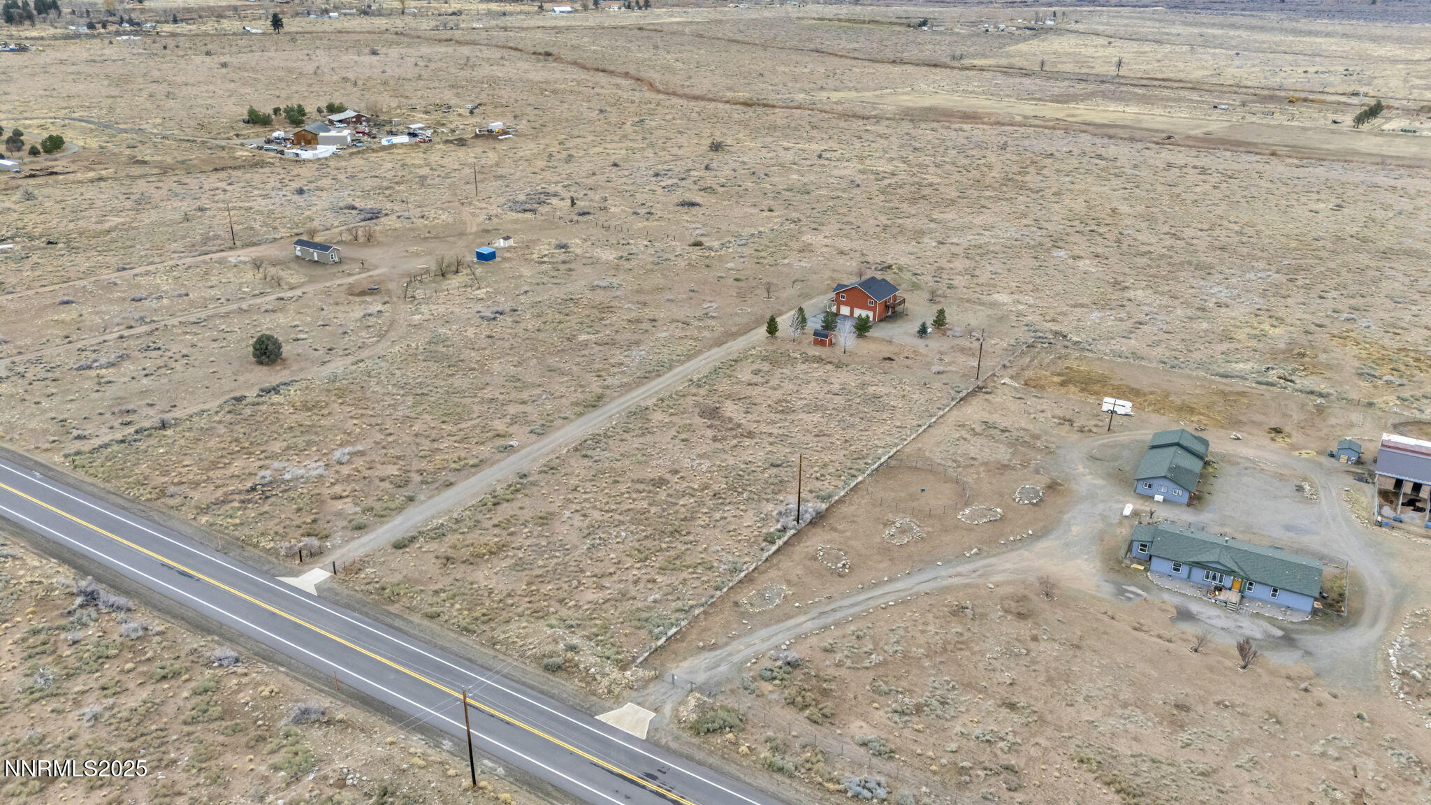 31-web-or-mls-879-east-side-ln