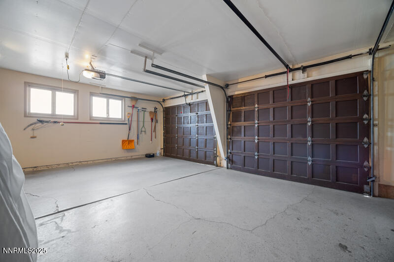 1885 Solari Drive (16 of 16)