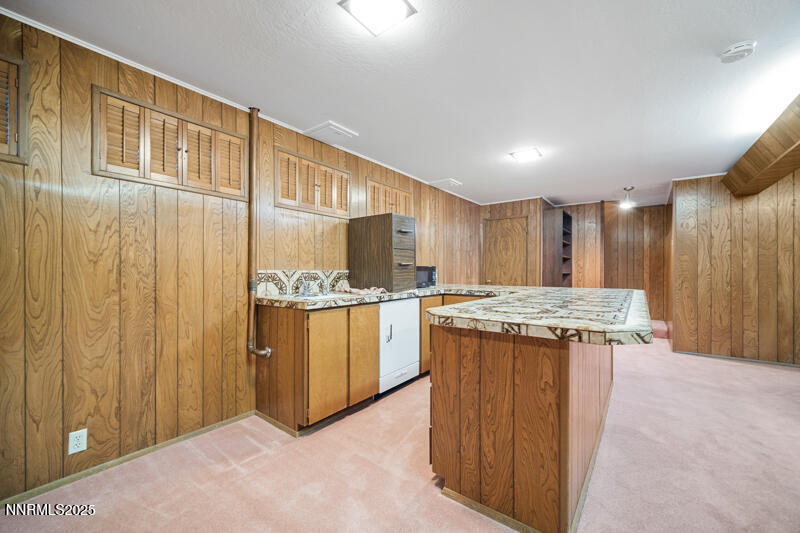 1885 Solari Drive (3 of 16)