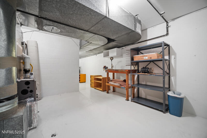 1885 Solari Drive (10 of 16)