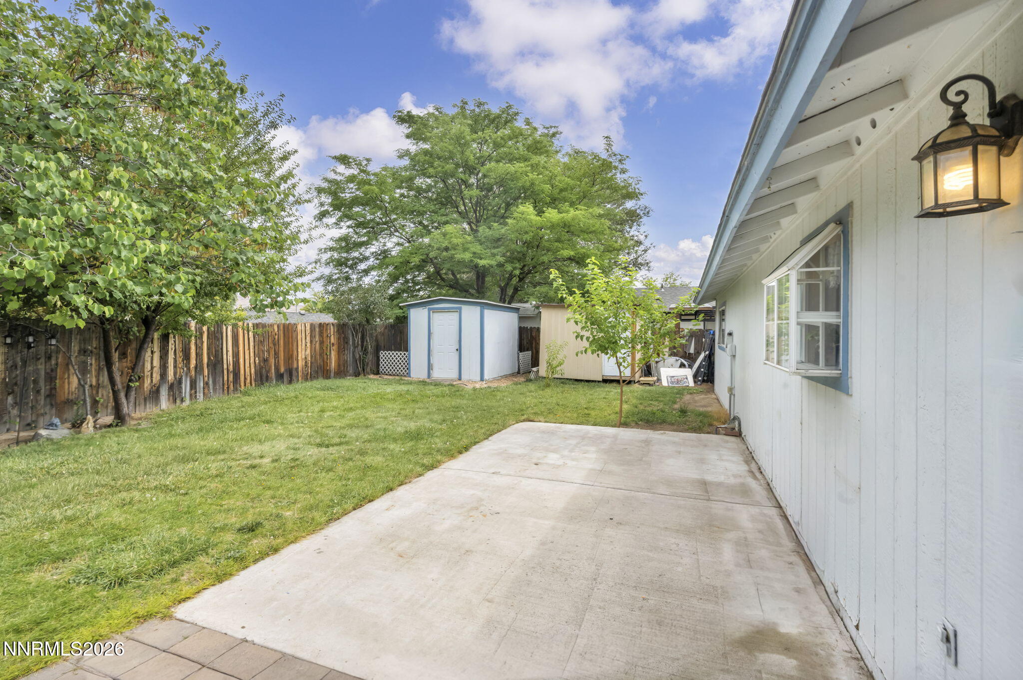 1516 Lindsay Lane