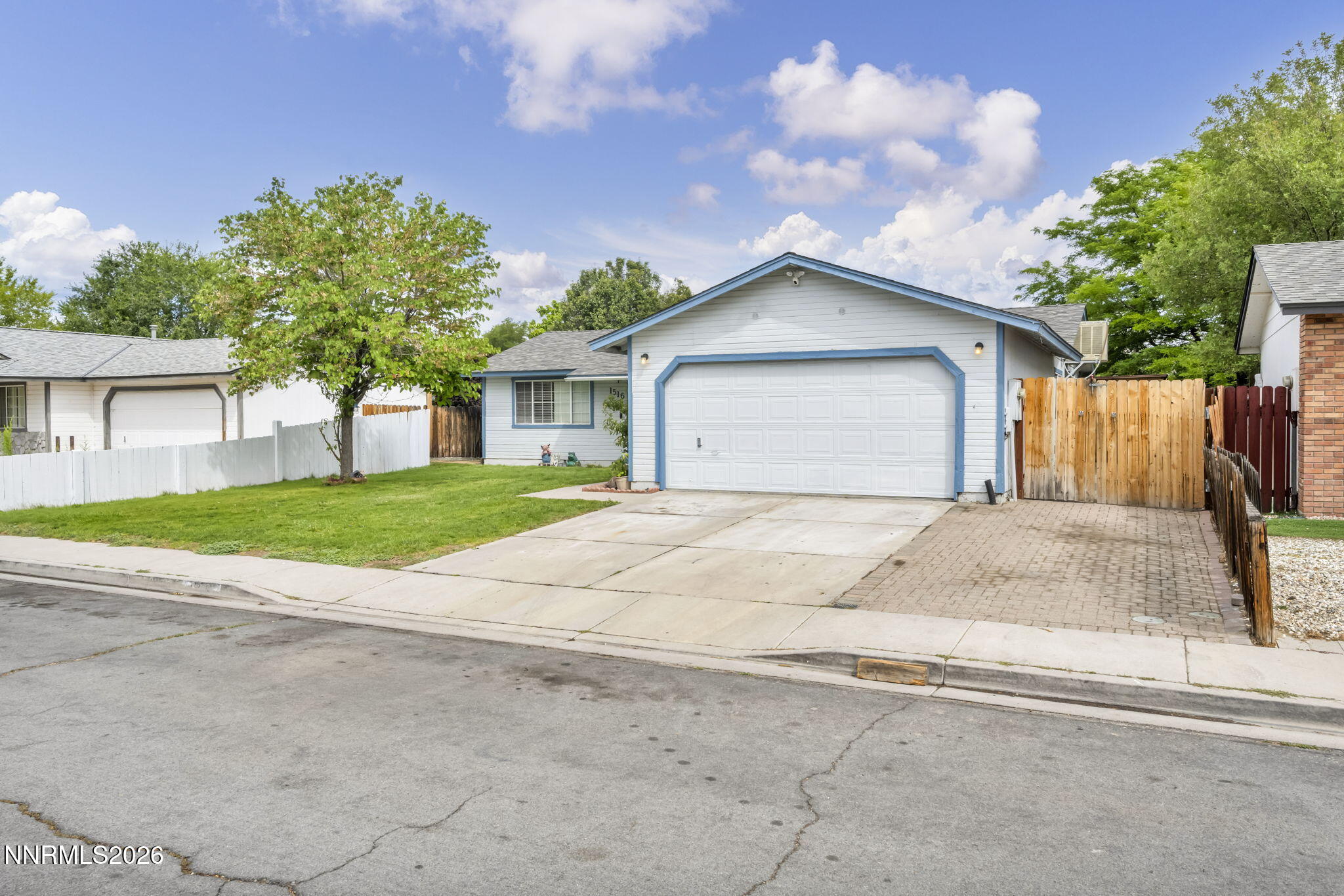 1516 Lindsay Lane