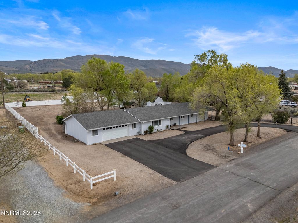 Photo of 420 Puma Drive, Washoe Valley, NV 89704 (MLS # 260003829)