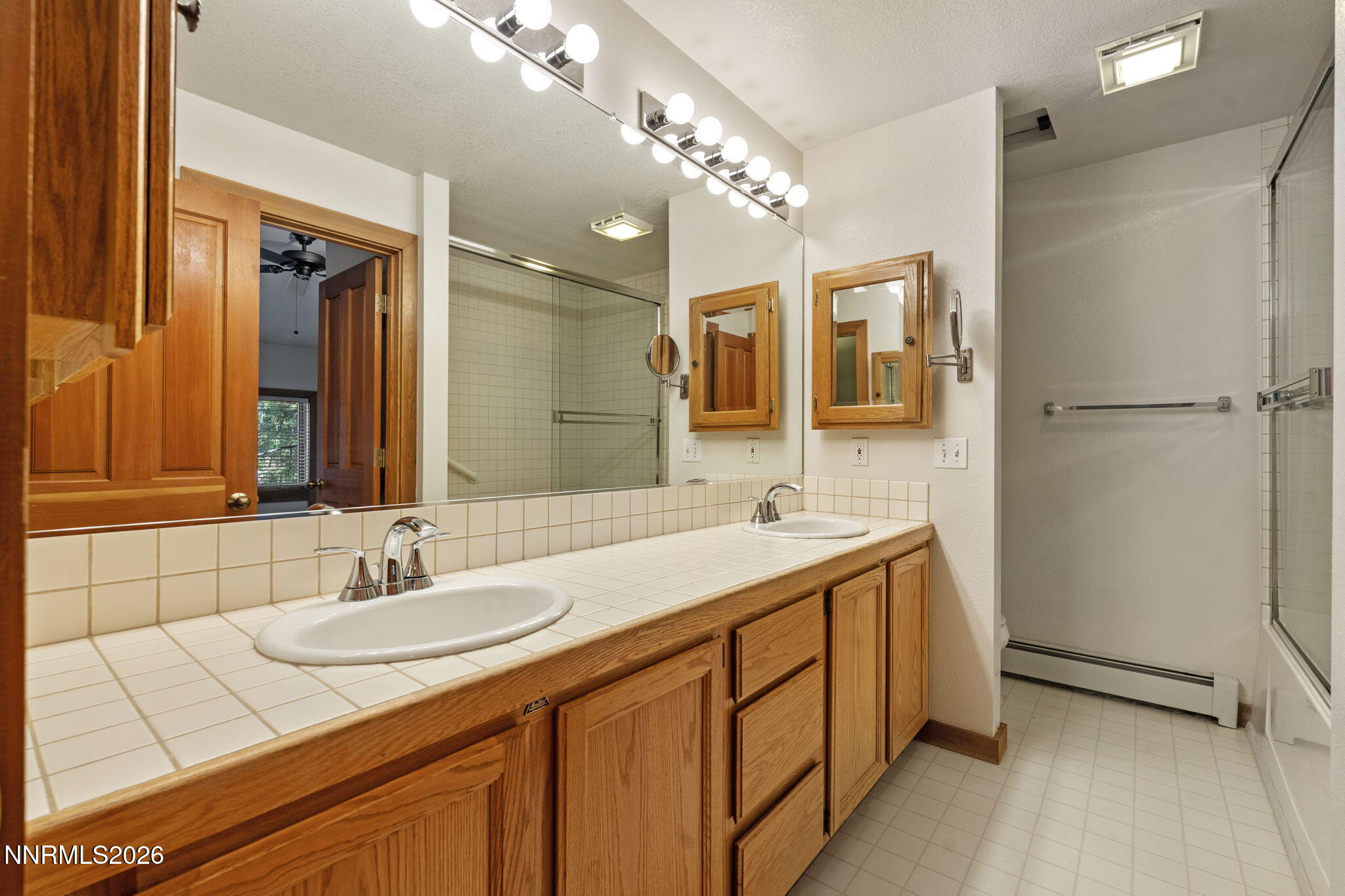 25-web-or-mls-DSC08457