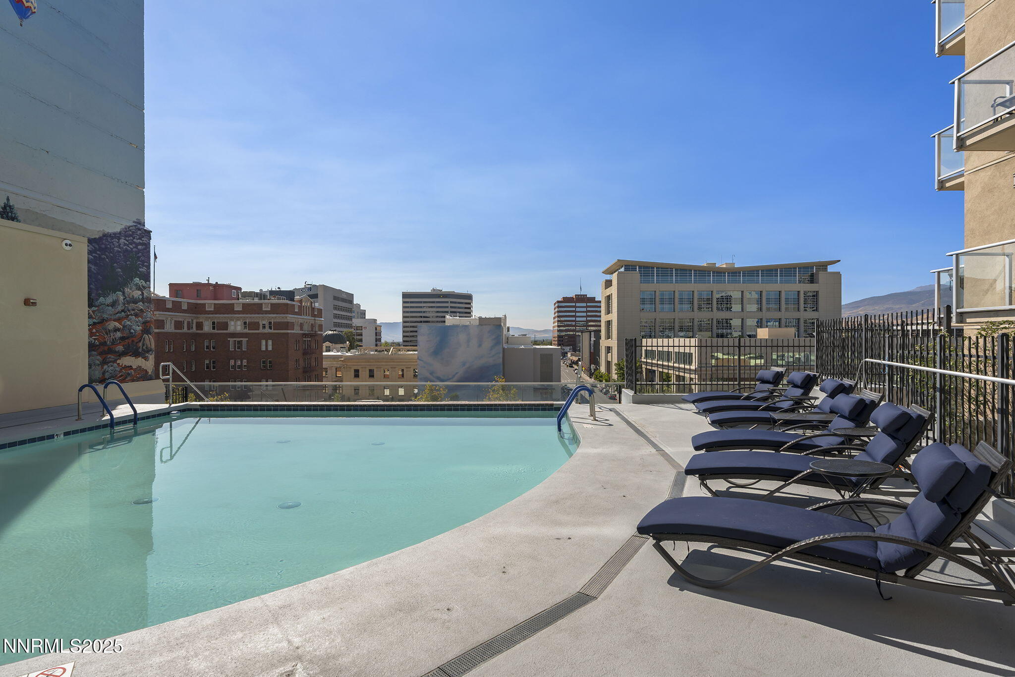 25-web-or-mls-_DSC3464