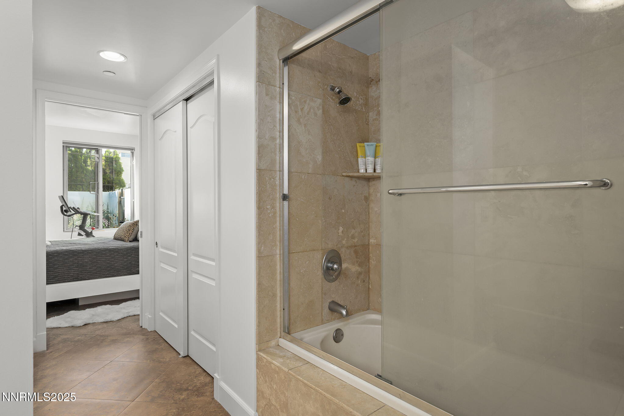 19-web-or-mls-_DSC3439