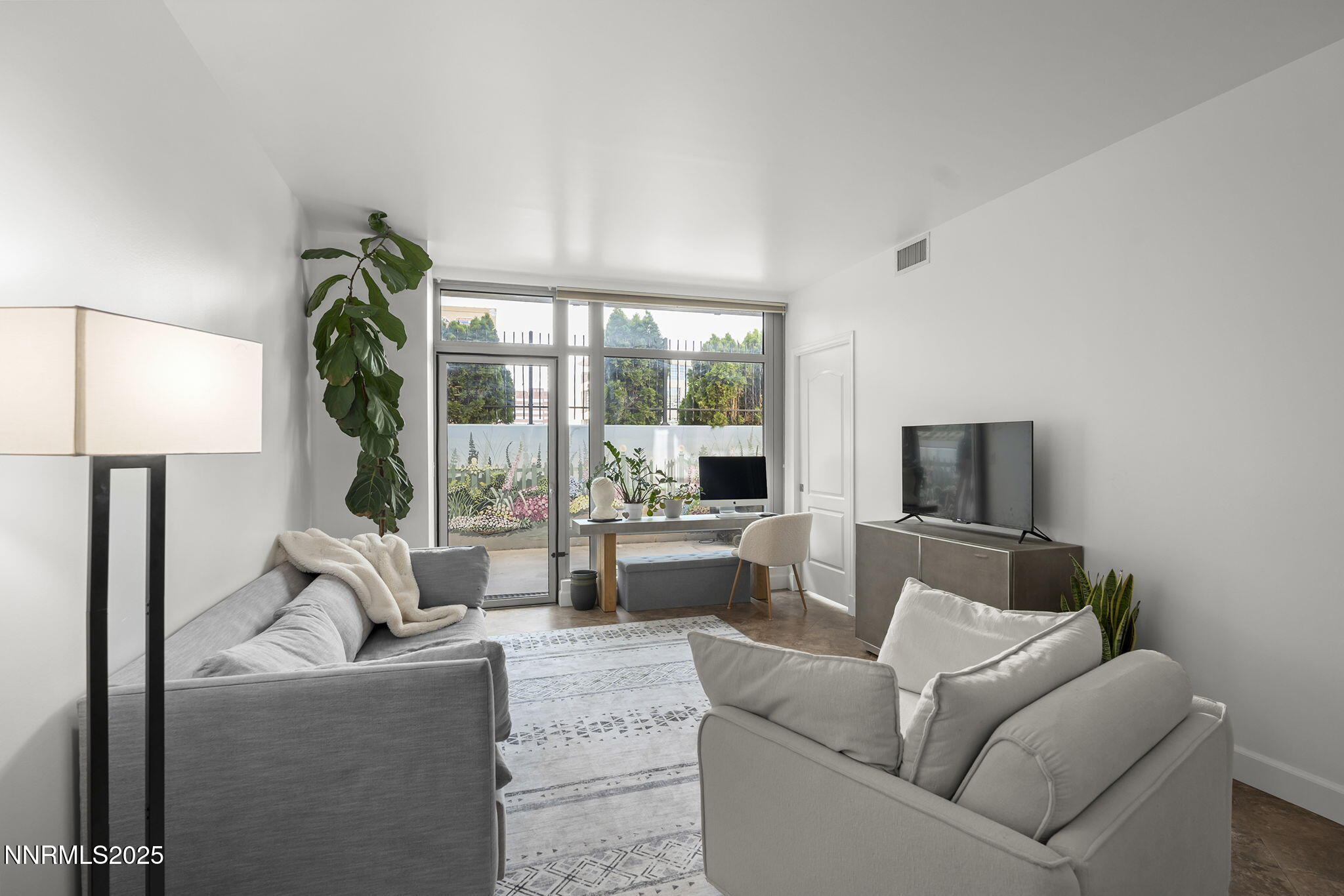 7-web-or-mls-_DSC3382