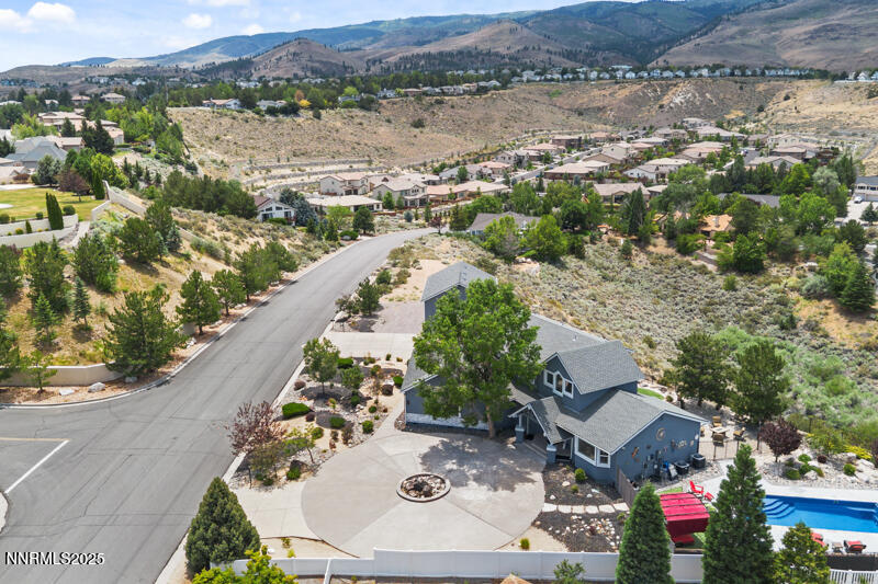 Aerial pic of driveway
