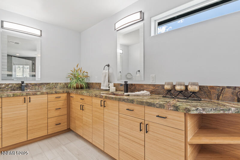 Primary bath 2 cabinets