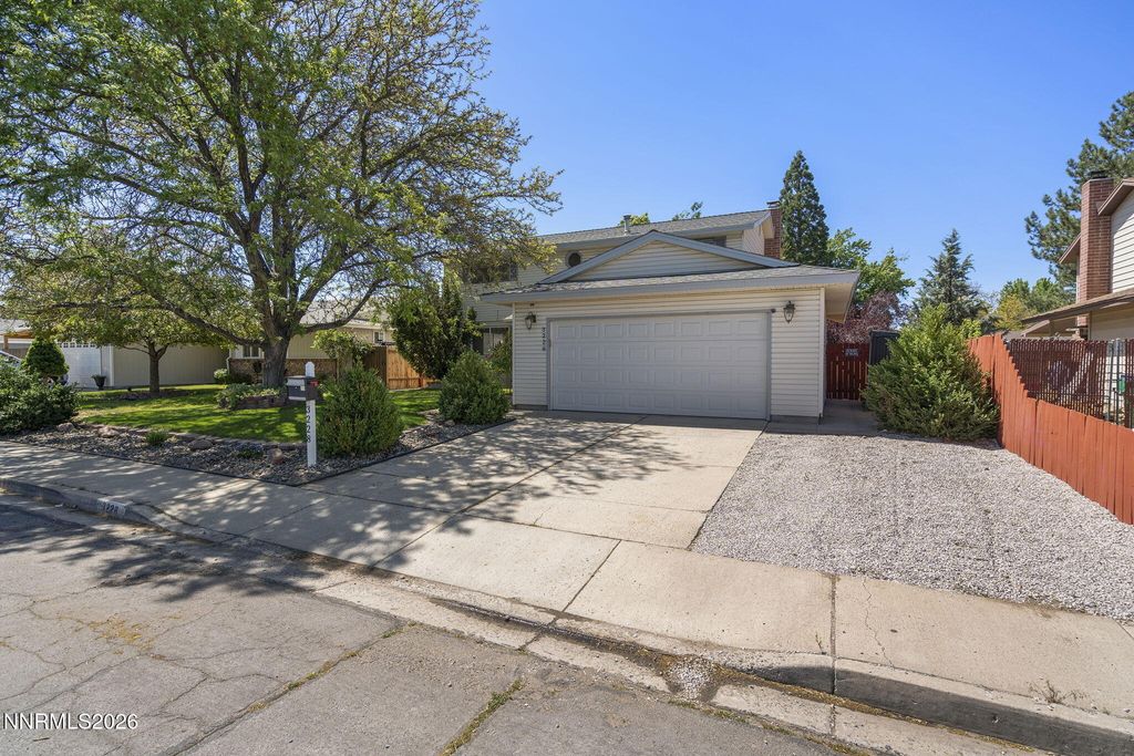 Photo of 3228 Candelaria Drive, Sparks, NV 89434 (MLS # 260006518)