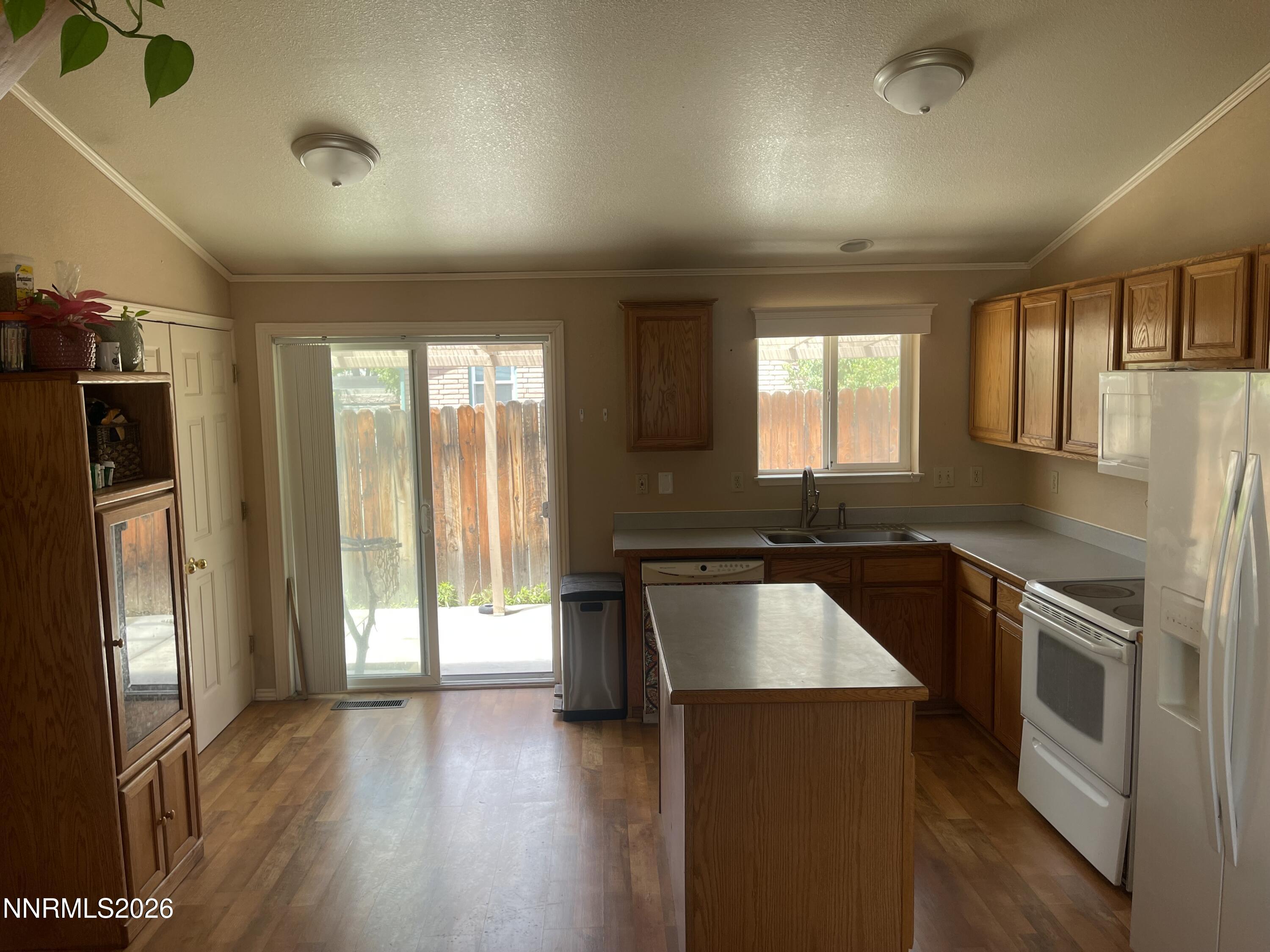 2998 Cameron Court