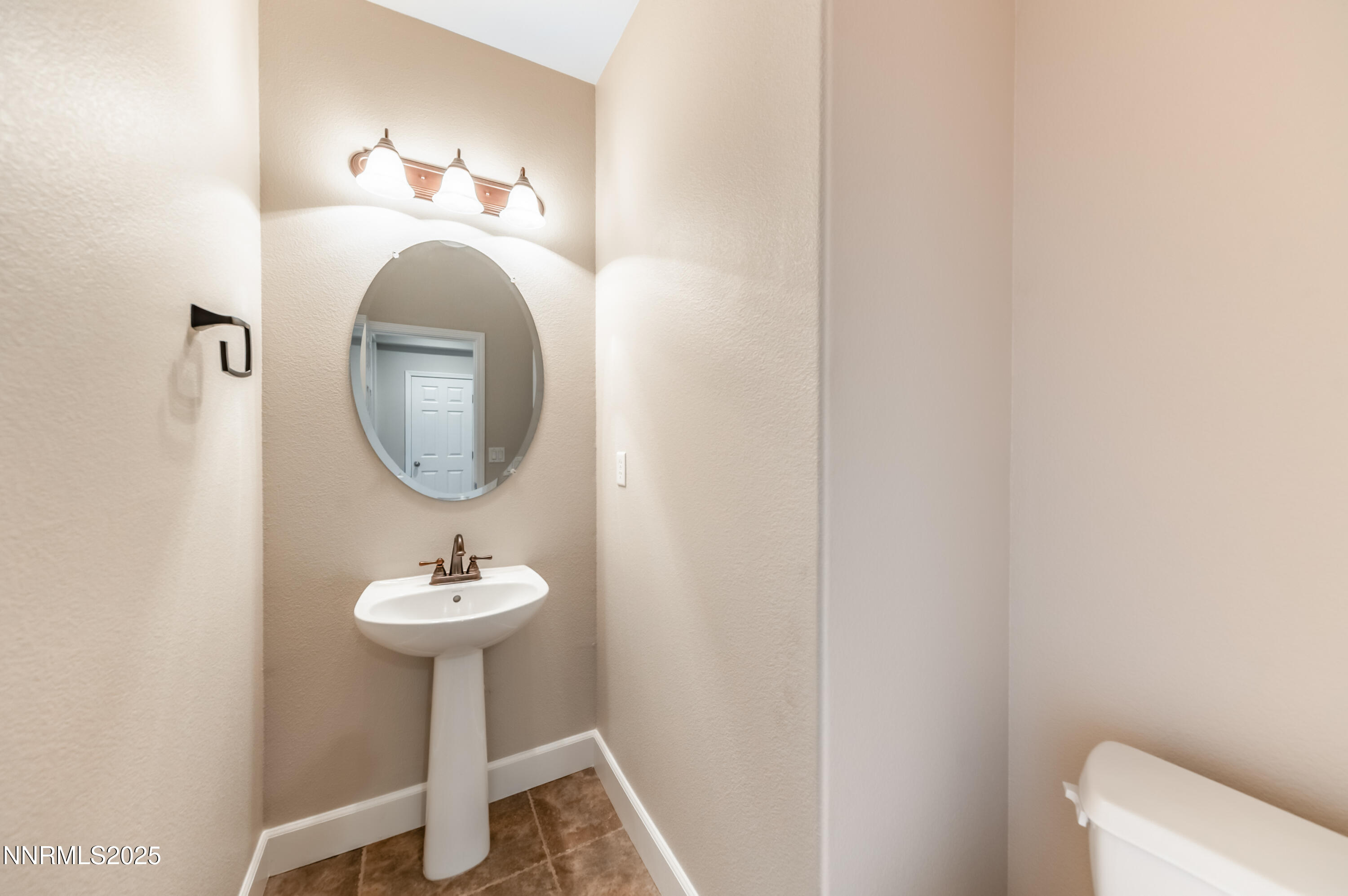 Downstairs half bathroom