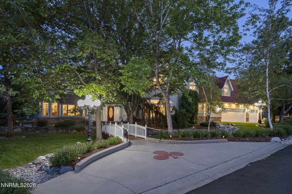 Photo of 30 Francovich Court, Reno, NV 89519 (MLS # 260005129)